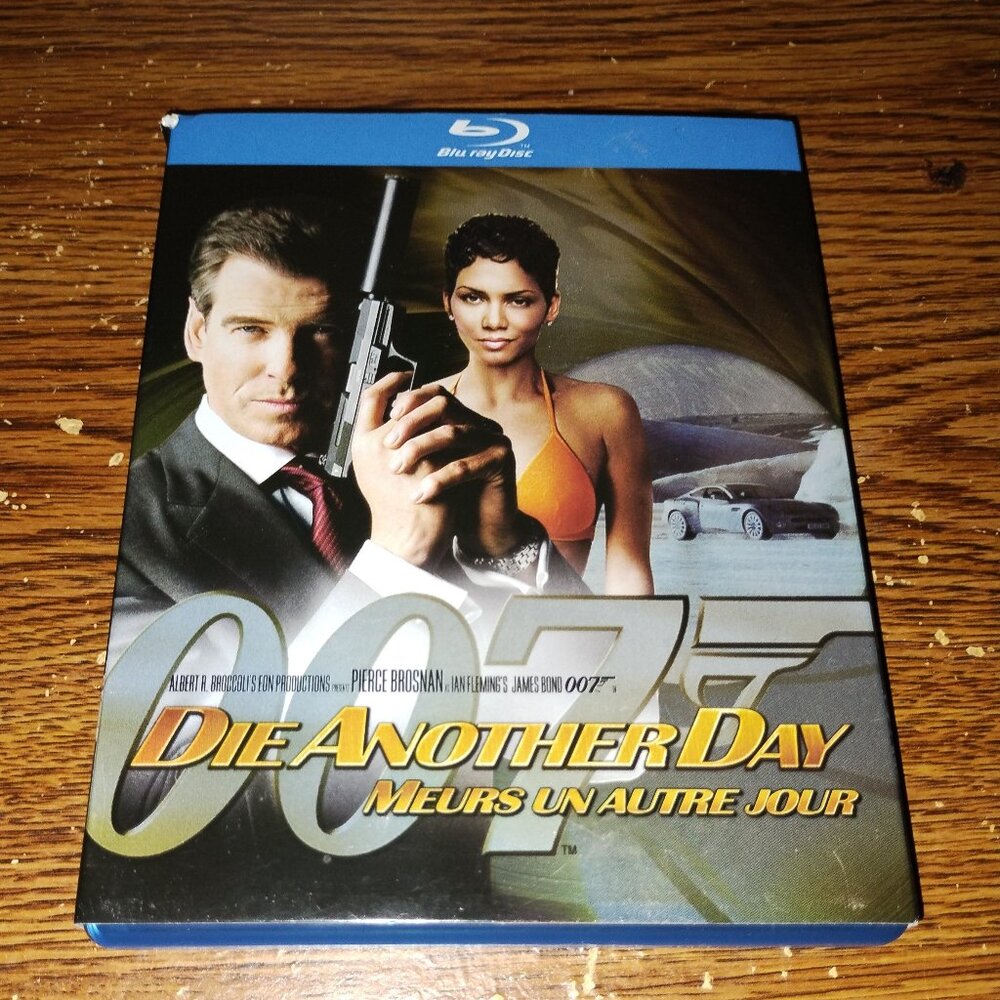 007 Die Another Day (James Bond) (Blu-ray, 2002, Canadian) w/ slip cover